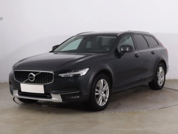 Volvo V90 II Kombi 2.0 D4 190KM 2018 Volvo V90 Cross Country D4 2.0 AWD, 187 KM, 4X4, zdjęcie 1
