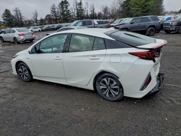 Toyota Prius IV Hatchback 1.8 Hybrid 122KM 2019 Toyota Prius Prime Plus, 1.8L, od ubezpieczalni 1.8 Hybryda 121KM, zdjęcie 3