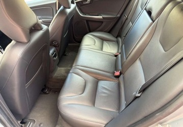 Volvo V60 I Kombi Facelifting 2.0 D4 DRIVE-E 190KM 2015 Volvo V60 Volvo V60 D4 Summum 2.0 Diesel 190KM, zdjęcie 36