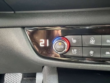 Opel Insignia II Sports Tourer 2.0 CDTI 170KM 2018 Opel Insignia AUTOMAT LEDY SKORY KAMERA 360 SYSTEM DETEKCJI I KOLIZCJI EL., zdjęcie 10