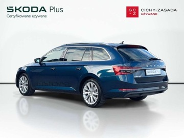Skoda Superb III Kombi Facelifting 2.0 TDI SCR 150KM 2021 Skoda Superb 2.0TDI 150KM Style DSG SerwisASO Panorama Matrix Navi Hak FV23, zdjęcie 2