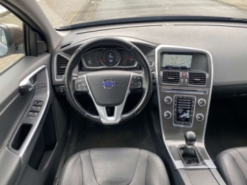 Volvo XC60 I SUV Facelifting 2.0 D3 DRIVE-E 150KM 2015 Volvo XC 60 LEDY SKORY PARKTRONIC NAWIGACJA KLIMATYZACJA HAK HOLOWNICZY, zdjęcie 8