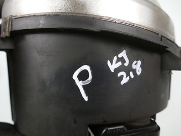 JEEP CHEROKEE KJ FACELIFT SVĚTLO PRAVÝ PŘEDNÍ UK