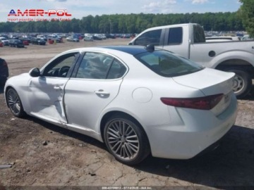 Alfa Romeo Giulia II 2019 Alfa Romeo Giulia 2019 Alfa Romeo Giulia Ti Lusso RWD 2.0 Benzyna 280KM, zdjęcie 13