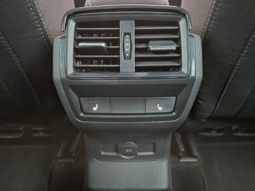 Skoda Karoq Crossover Facelifting 1.5 TSI ACT 150KM 2025 Skoda Karoq SPORTLINE 1.5 TSI DSG z placu 150 KM, zdjęcie 29