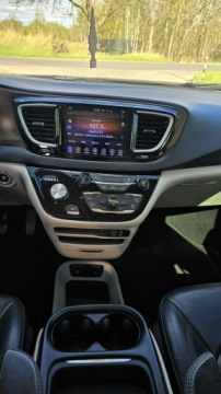 Chrysler Pacifica II 2017 Chrysler Pacifica Skóra El Drzwi El Klapa Navi, zdjęcie 15
