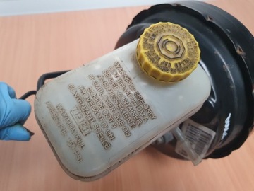 SERWO POMPA HAMULCOWA NITRO JEEP 2.8CRD 52109923AF