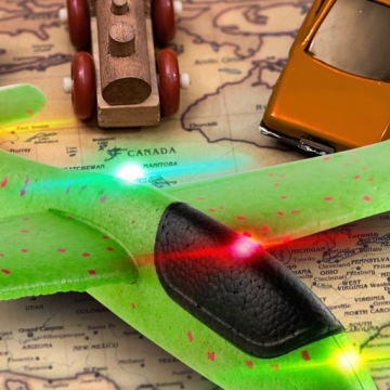 БОЛЬШОЙ ПЛАНЕР ИЗ ПЕНОСТРОЕНИЯ СВЕТОДИОДНЫЕ ФАРЫ FOAM JET DART