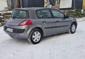 Renault Megane II Sedan 1.6 i 16V 115KM 2003 Renault Megane Renault Megane 1.6 Pack Expression 1.6 Benzyna 115KM, zdjęcie 3