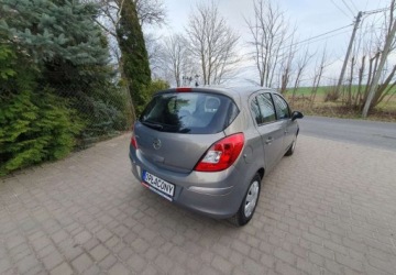 Opel Corsa D Hatchback 5d Facelifting 1.4 Twinport ECOTEC 100KM 2013 Opel Corsa Opel Corsa 1.4 16V 150 Jahre 1.4 Benzyna 100KM, zdjęcie 5