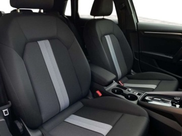 Audi A3 8Y Sportback 1.5 35 TFSI 150KM 2024 Audi A3 Sportback Reflektory LED Virtual Cockpit Ambiente Apple CarPlay Gw, zdjęcie 12