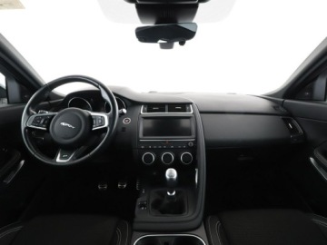Jaguar E-Pace SUV 2.0 i4D 180KM 2019 Jaguar E-Pace 4x4 automat panorama full LED klima, zdjęcie 14