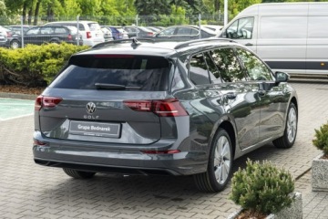 Volkswagen Golf VIII Hatchback Facelifting 1.5 TSI 150KM 2026 Volkswagen Golf Variant Life Plus 1.5 TSI 150 KM, zdjęcie 8