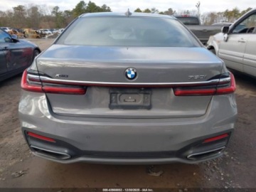 BMW Seria 7 G11-G12 2020 BMW Seria 7 750i xDrive 2020 4.4 Benzyna 523KM, zdjęcie 4