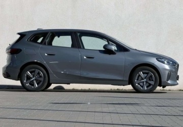BMW Seria 2 G42-U06 Active Tourer 1.5 218i 136KM 2023 BMW Seria 2 218i Active Tourer Gwarancja 12msc. FV23 Keyless 1.5 Benzyna, zdjęcie 1