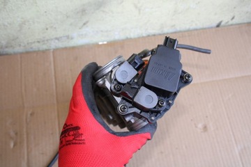 Дроссели Форсунки Датчики TPS STVA Suzuki GSX-R 750 K4 K5 Gsxr 600