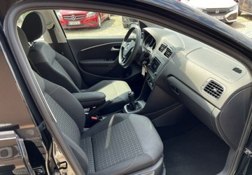 Volkswagen Polo V Hatchback 3d Facelifting 1.0 60KM 2014 Volkswagen Polo 1,0 60KM Klima Serwis 2xPDC 1Wlasciciel Benzyna 60KM, zdjęcie 16
