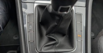 Volkswagen Golf VII Hatchback 3d Facelifting 1.6 TDI-CR DPF BMT 115KM 2018 Volkswagen Golf LIFT 7 Masaze Android Navi Radar Alcantara Serwis ASO Rok, zdjęcie 15