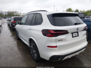 BMW X5 G05 2024 BMW X5 XDrive40I 2024 3.0 Benzyna 375KM, zdjęcie 2
