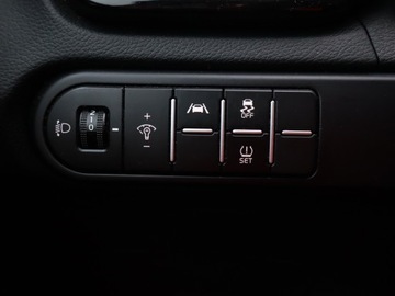 Kia Ceed III Kombi Facelifting 1.5 T-GDI 160KM 2022 Kia Ceed 1.5 T-GDI, Salon Polska, 1. Właściciel, zdjęcie 17