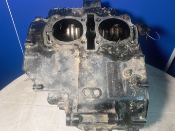 БЛОК ДВИГАТЕЛЯ HONDA CB 400