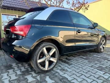 Audi A1 I Hatchback 3d 1.4 TFSI 122KM 2010 Audi A1 1.4 Benzyna automat Xenon LED, zdjęcie 6