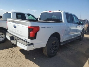 Ford 2023 Ford F150 2023, 4x4, LIGHTNING PRO, od ubezpieczalni Elektryczny 580KM, zdjęcie 3
