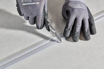 Uszczelka cokołowa do mebli PVC UC19 18-20mm Cezar Transparentna 3m