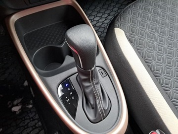 Toyota Aygo X 1.1 VVT-i 72KM 2024 Toyota Aygo X 1.0 VVT-i Style CVT Toyota Aygo X 1., zdjęcie 23