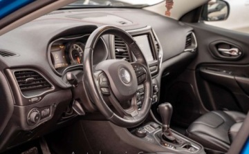 Jeep Cherokee V 2019 Jeep Cherokee Jeep Cherokee V KL 3.2 Trailhawk 4X4 272KM 3.2 Benzyna, zdjęcie 9