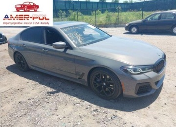 BMW Seria 5 G30-G31 2021 BMW Seria 5 xDrive 2021 4.4l 4.4 Benzyna 523KM