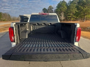  GMC Sierra 1500 Denali 2024 3.0 Diesel 305KM, zdjęcie 3