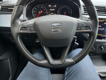 Seat Arona Crossover 1.0 EcoTSI 95KM 2018 Seat Arona 1.0 benzyna 95 KM czarny dach zarej w PL zadbany zamiana, zdjęcie 17