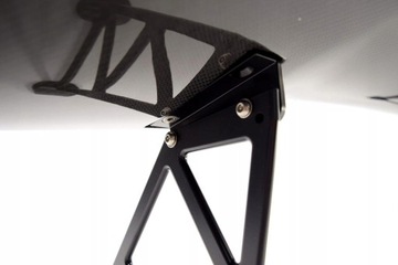 Карбоновый спойлер на заднюю дверь Impreza TYPE RA 2005 г.