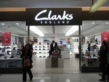 Clarks ( 37 )