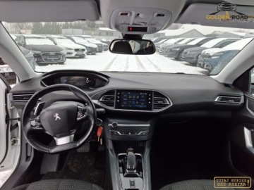 Peugeot 2021 Peugeot 308 1,5 hdi 130KM automat klima elektryka navi digital FV zarejest, zdjęcie 11