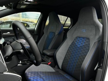 Volkswagen Golf VIII R Facelifting 2.0 TSI 333KM 2025 Volkswagen Golf R 2.0 TSI 4MOTION 333 KM DSG, zdjęcie 5