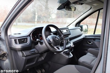 Renault Trafic III Combi 2.0 dCi  150KM 2024 Renault Trafic Passenger 9 osobowy Salon Polska rok 2024.06 129 000 netto, zdjęcie 5