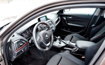 BMW Seria 1 F20-F21 Hatchback 5d 116i 136KM 2012 BMW Seria 1 Automat Sport Navi Bezwypadkowe 1.6 Benzyna 136KM, zdjęcie 20