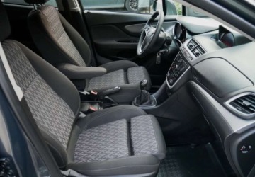 Opel Mokka I SUV 1.6 Ecotec 115KM 2015 Opel Mokka Opel Mokka 1.6 ecoFLEX StartStop Color Edition 1.6 Benzyna, zdjęcie 19