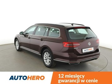 Volkswagen Passat B8 Variant 2.0 TDI BlueMotion SCR 190KM 2017 Volkswagen Passat 4x4 DSG panorama navi klima auto, zdjęcie 3