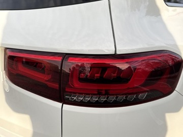 Mercedes GLB SUV 2.0 200d 150KM 2021 Mercedes-Benz GLB 200, zdjęcie 12