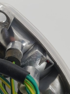 ЗАДНИЙ ЛЕВЫЙ КОНТРОЛЬНЫЙ ФОНАРЬ PEUGEOT E-VIVACITY