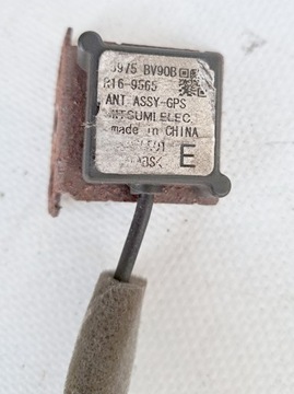 ANTÉNA GPS NISSAN JUKE I FL F15 2014- 25975-BV90B