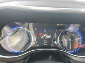Chrysler Pacifica II 2017 Chrysler Pacifica Limited 2017 3.6l 3.6 Benzyna 287KM, zdjęcie 9