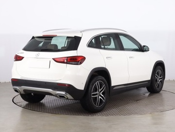 Mercedes GLA II Off-roader 1.3 200 163KM 2020 Mercedes GLA GLA 200, Salon Polska, Serwis ASO, zdjęcie 4