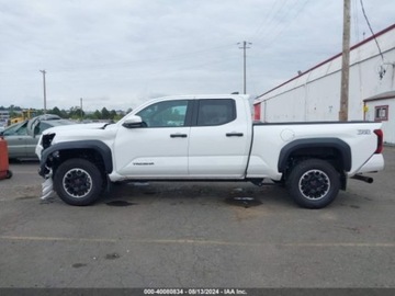 Toyota Tacoma II 2024 Toyota Tacoma 2024r., TRD OFF ROAD, od ubezpieczalni 2.4 Benzyna 278KM, zdjęcie 3
