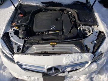 Mercedes Klasa C W205 2019 Mercedes-Benz Klasa C Mercedes-Benz C-Class 300 4MATIC Sedan 2.0 Benzyna, zdjęcie 10