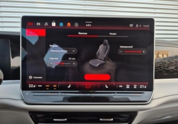 Volkswagen Passat B8 Variant Facelifting 2.0 TDI SCR 150KM 2024 Volkswagen Passat Variant SalonPL Elegance 2.0TDI 150KM DSG Masaz WEBASTO, zdjęcie 33