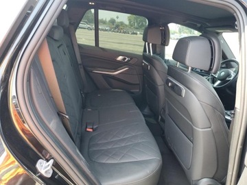 BMW X5 G05 2024 BMW X5 xDrive40I 2024 3.0l 3.0 Benzyna 375KM, zdjęcie 11